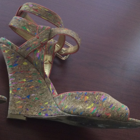 Report Signature Heels Sandals - Picture 5 of 5